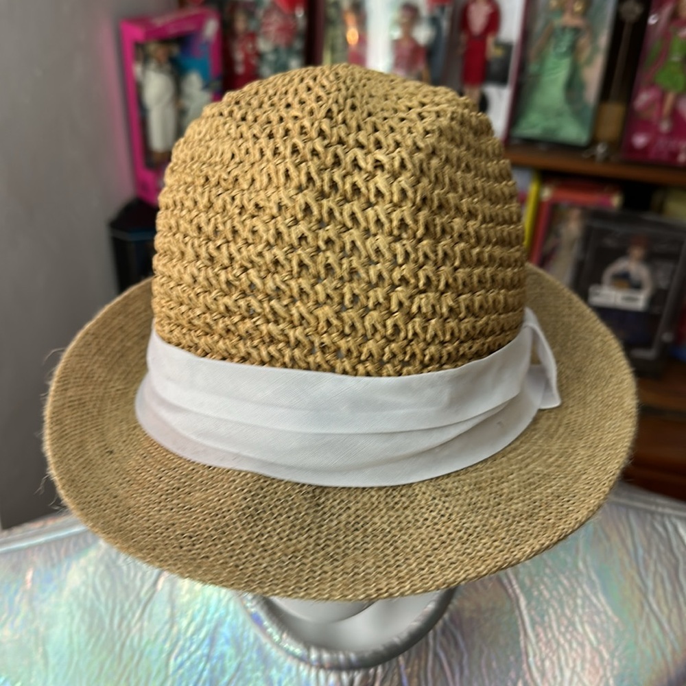 NEW Steve Madden BEACH HAT WHITE - Picture 7 of 9